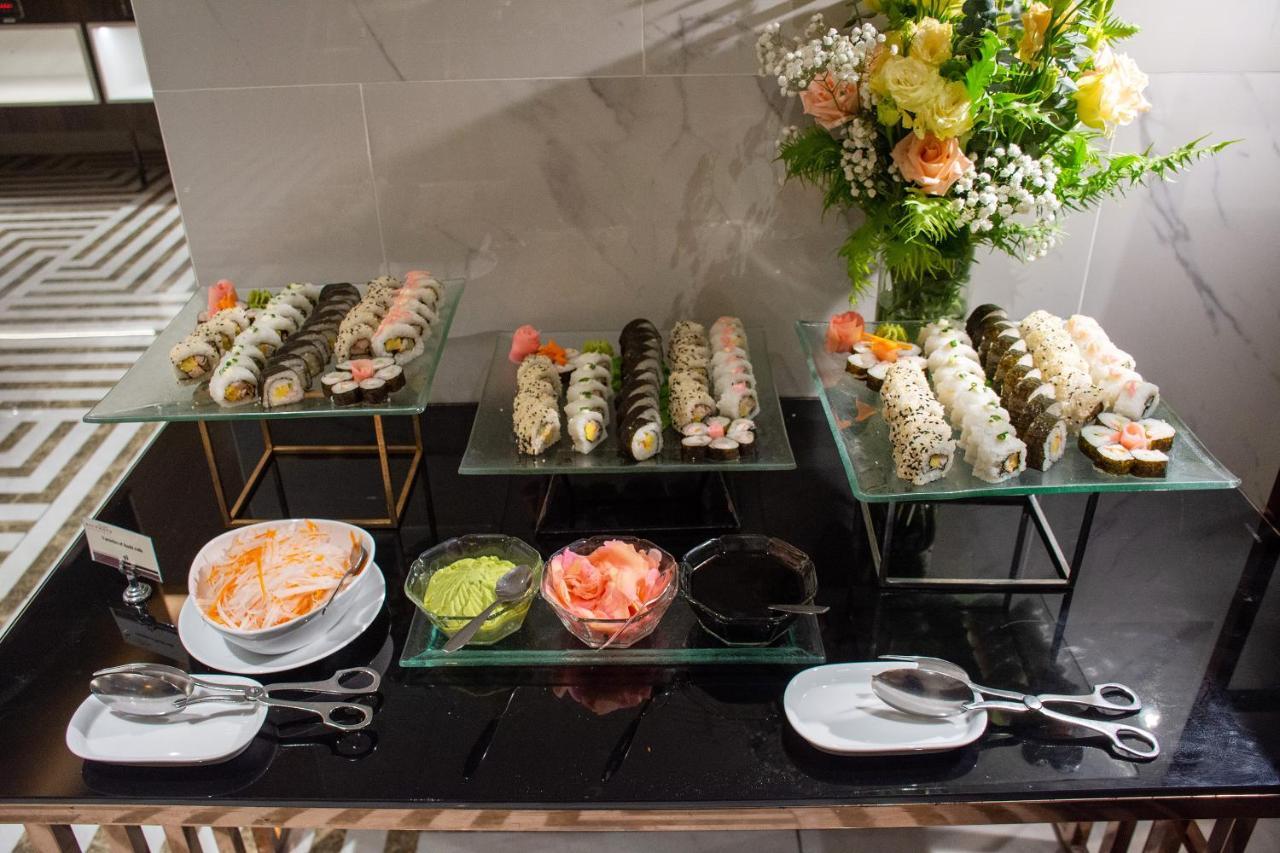 Grand Richmond Stylish Convention Hotel Nonthaburi Buitenkant foto
