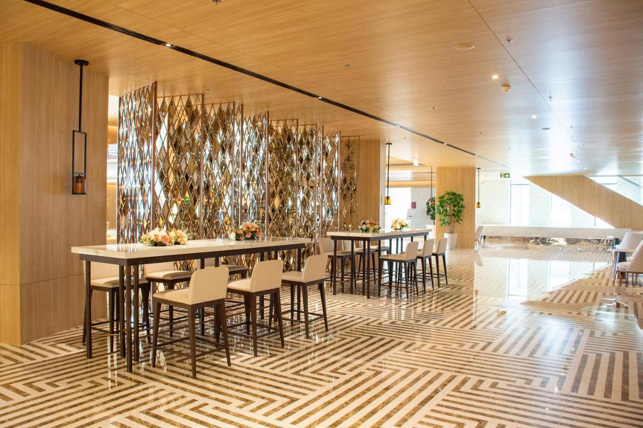 Grand Richmond Stylish Convention Hotel Nonthaburi Buitenkant foto