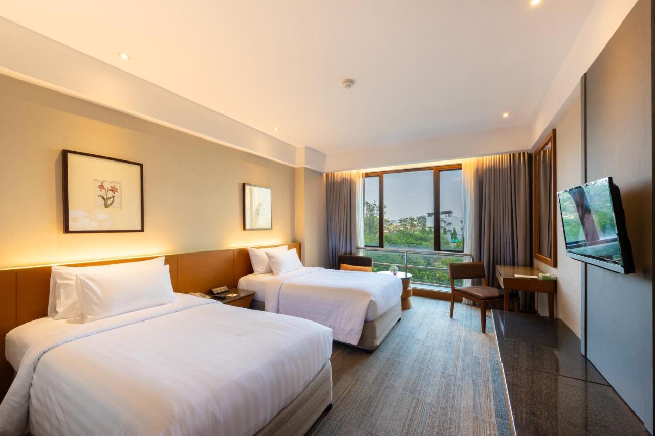 Grand Richmond Stylish Convention Hotel Nonthaburi Buitenkant foto