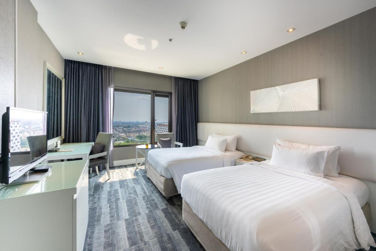 Grand Richmond Stylish Convention Hotel Nonthaburi Buitenkant foto