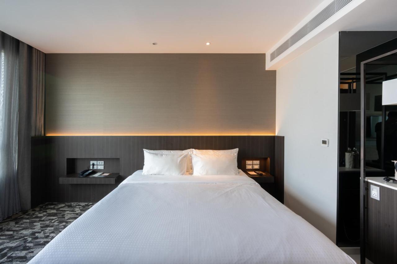 Grand Richmond Stylish Convention Hotel Nonthaburi Buitenkant foto