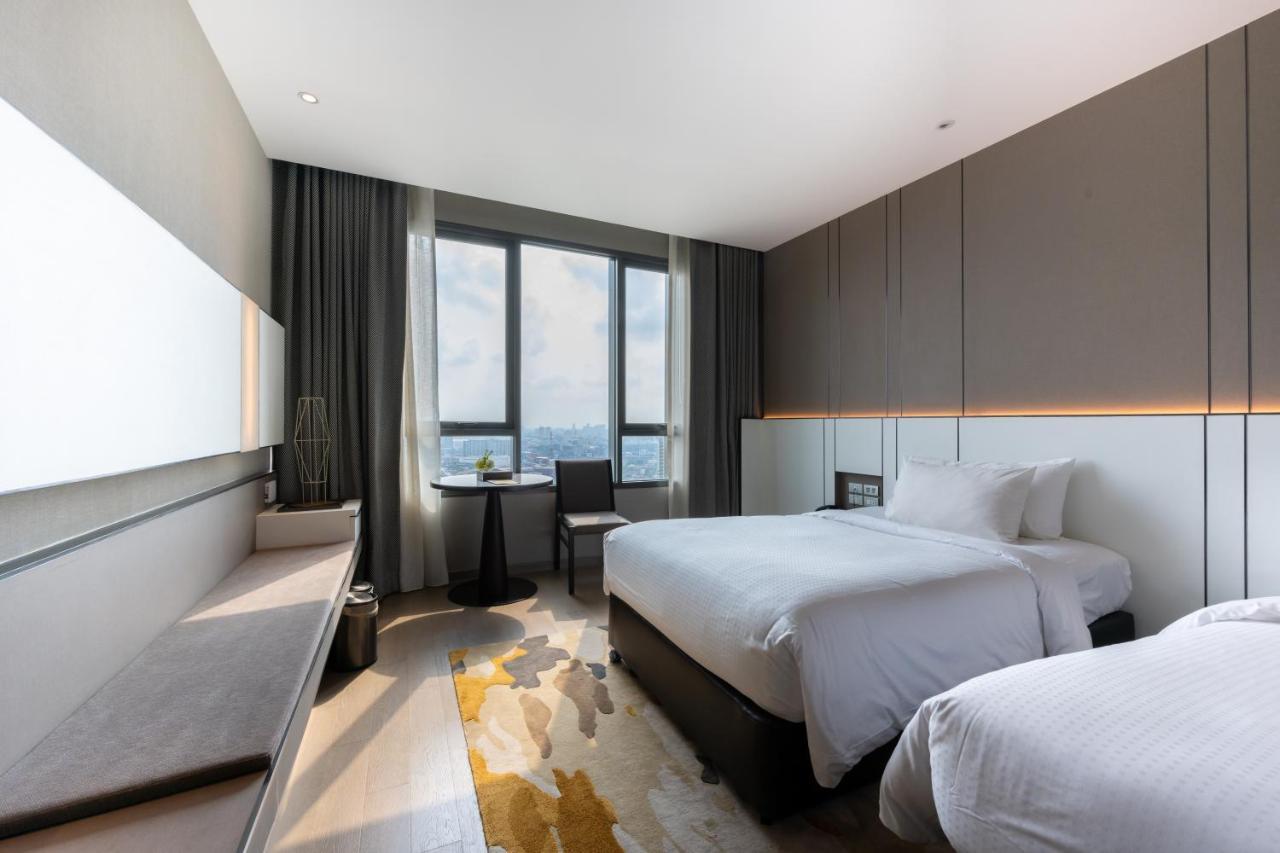 Grand Richmond Stylish Convention Hotel Nonthaburi Buitenkant foto